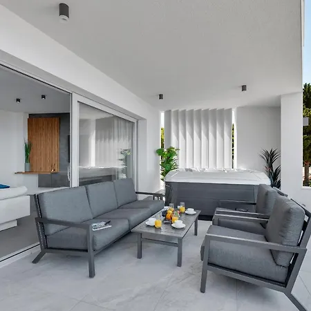 아파트 Apartman Soll 드라슈니체